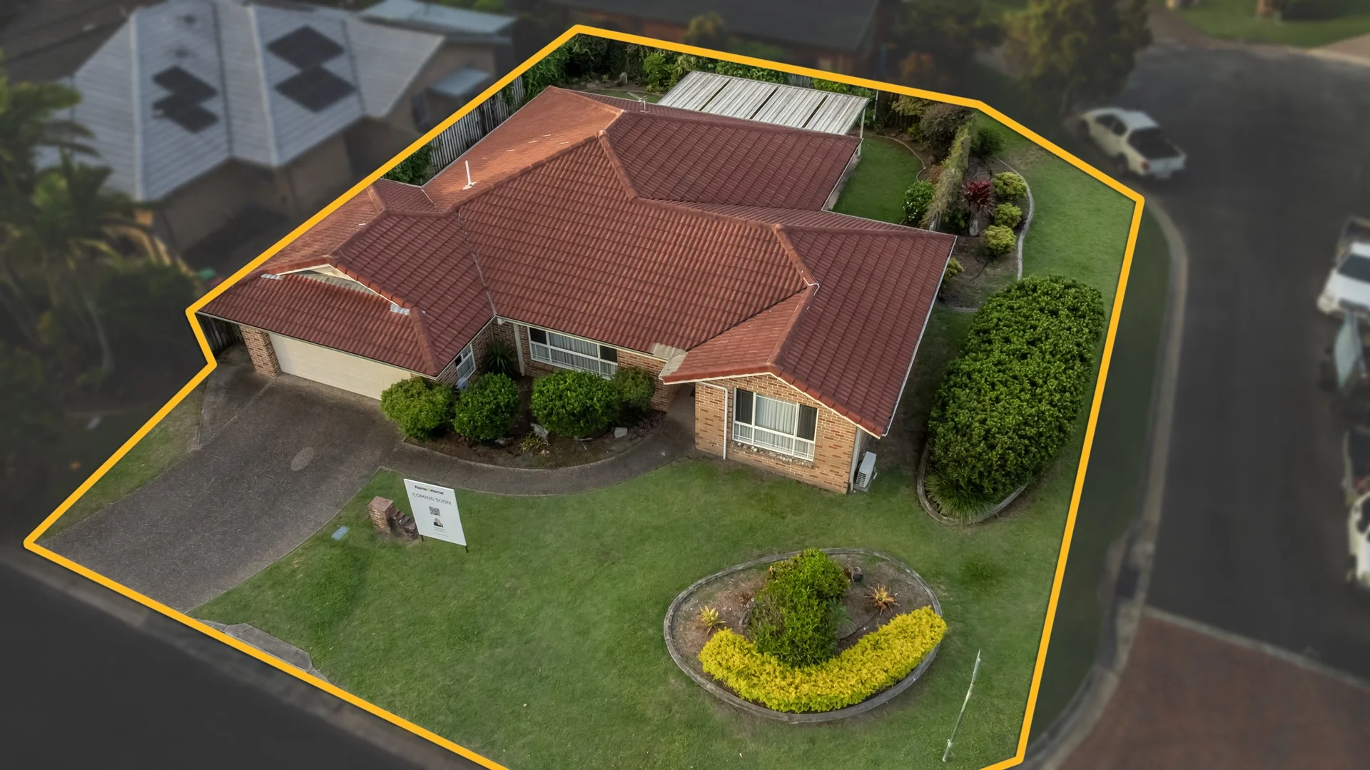 11 Belrose Boulevard (1/17)