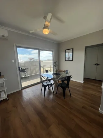 11 Birdie Street - Image 5