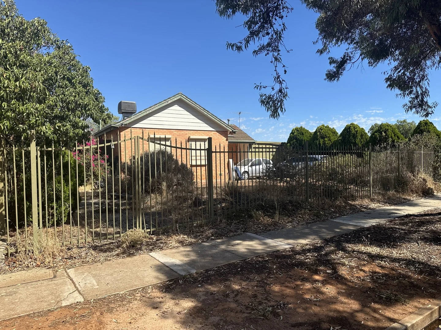 11 Boronia Crescent (1/1)