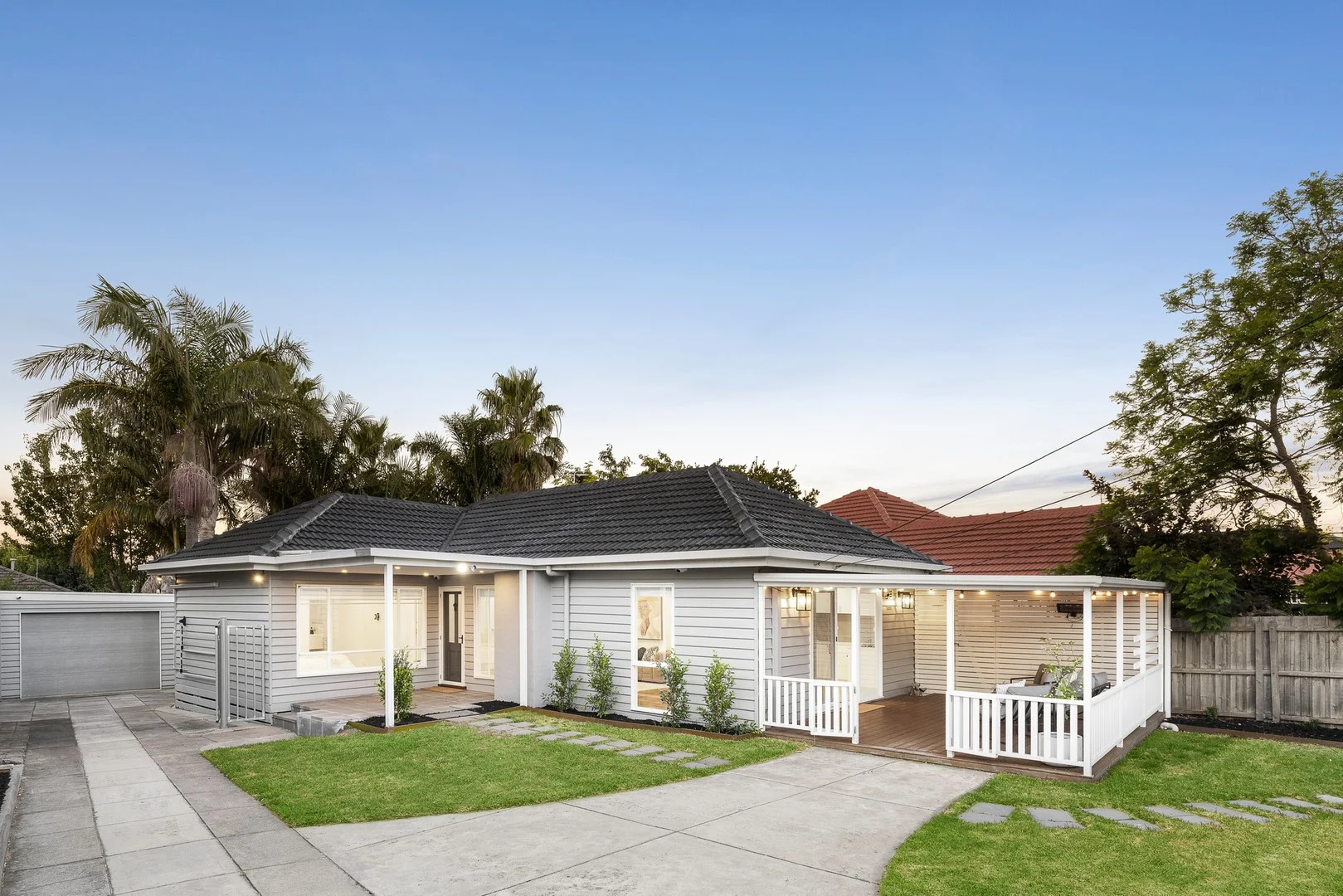 11 Dawn Street (1/11)