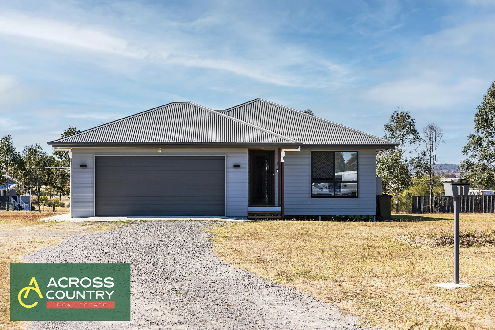 11 Forkhill Drive (1/24)