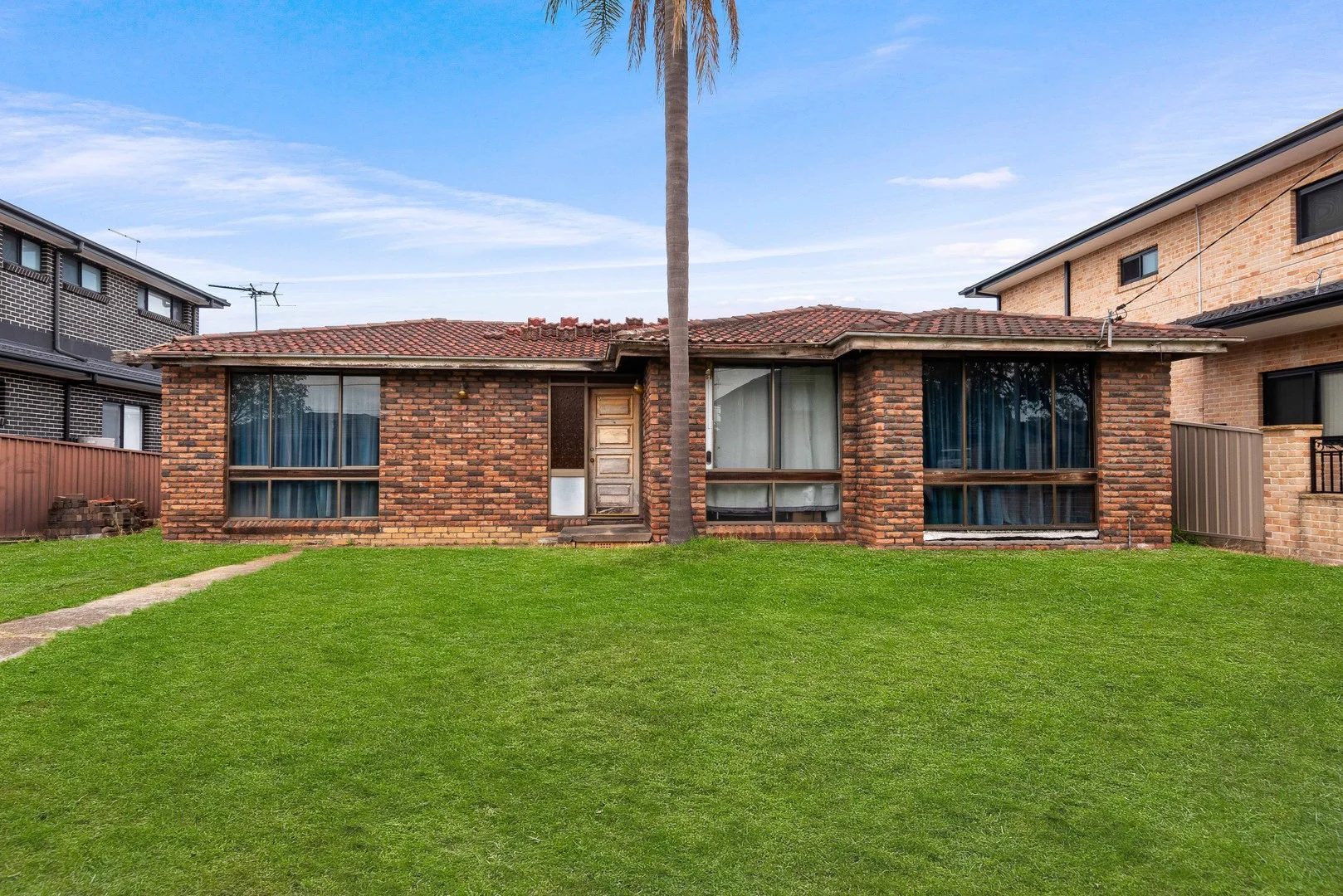 11 Glenbrook Crescent (1/1)