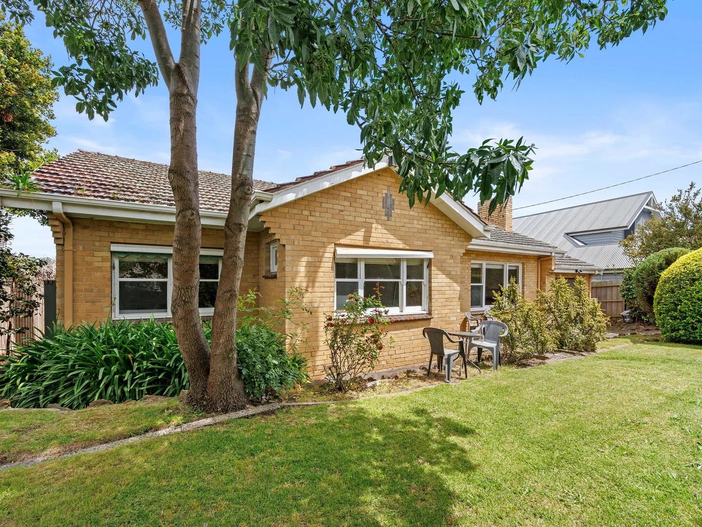 11 Herbert Street (1/23)