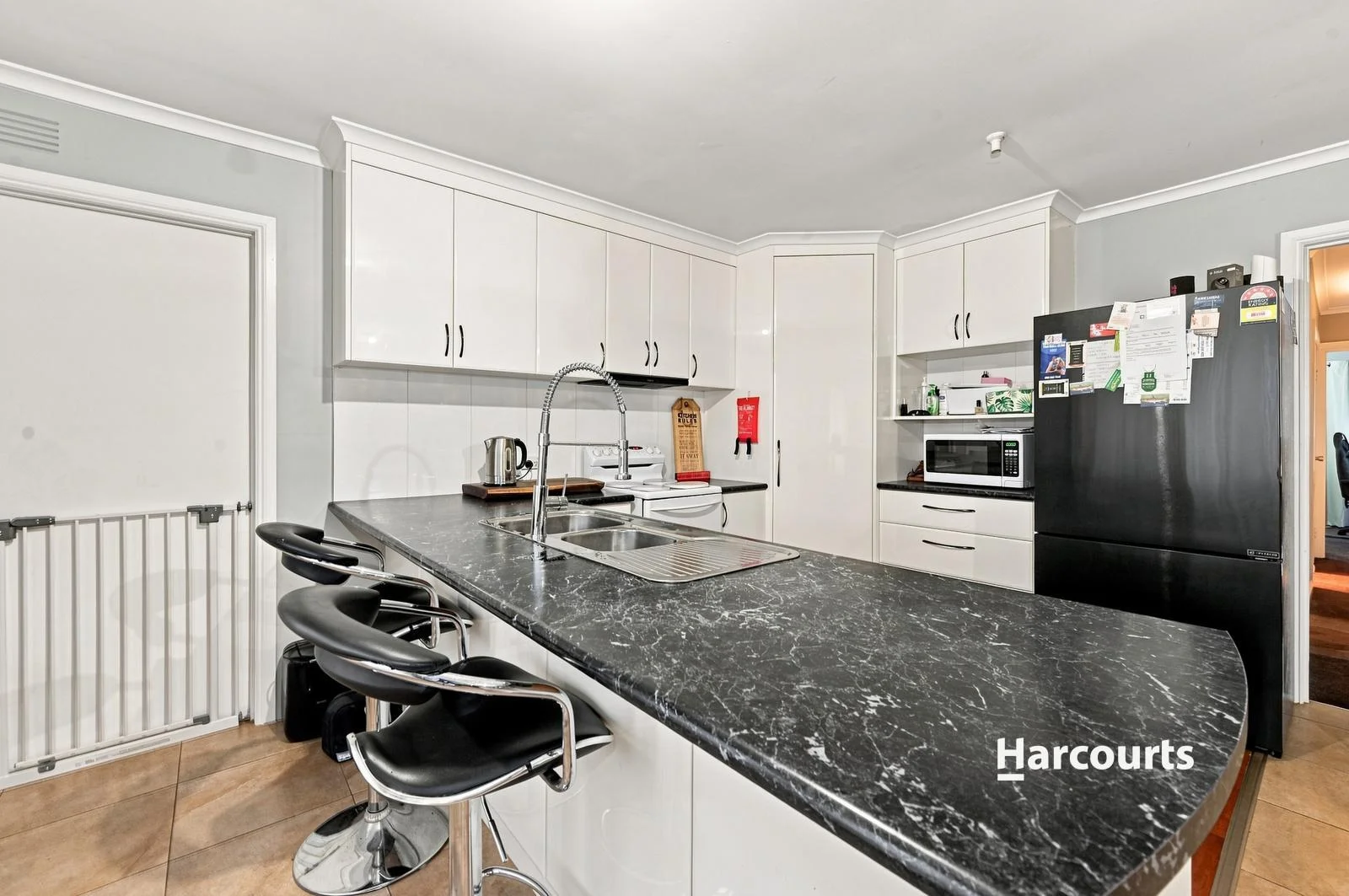 11 Hillwood Rise - Image 4