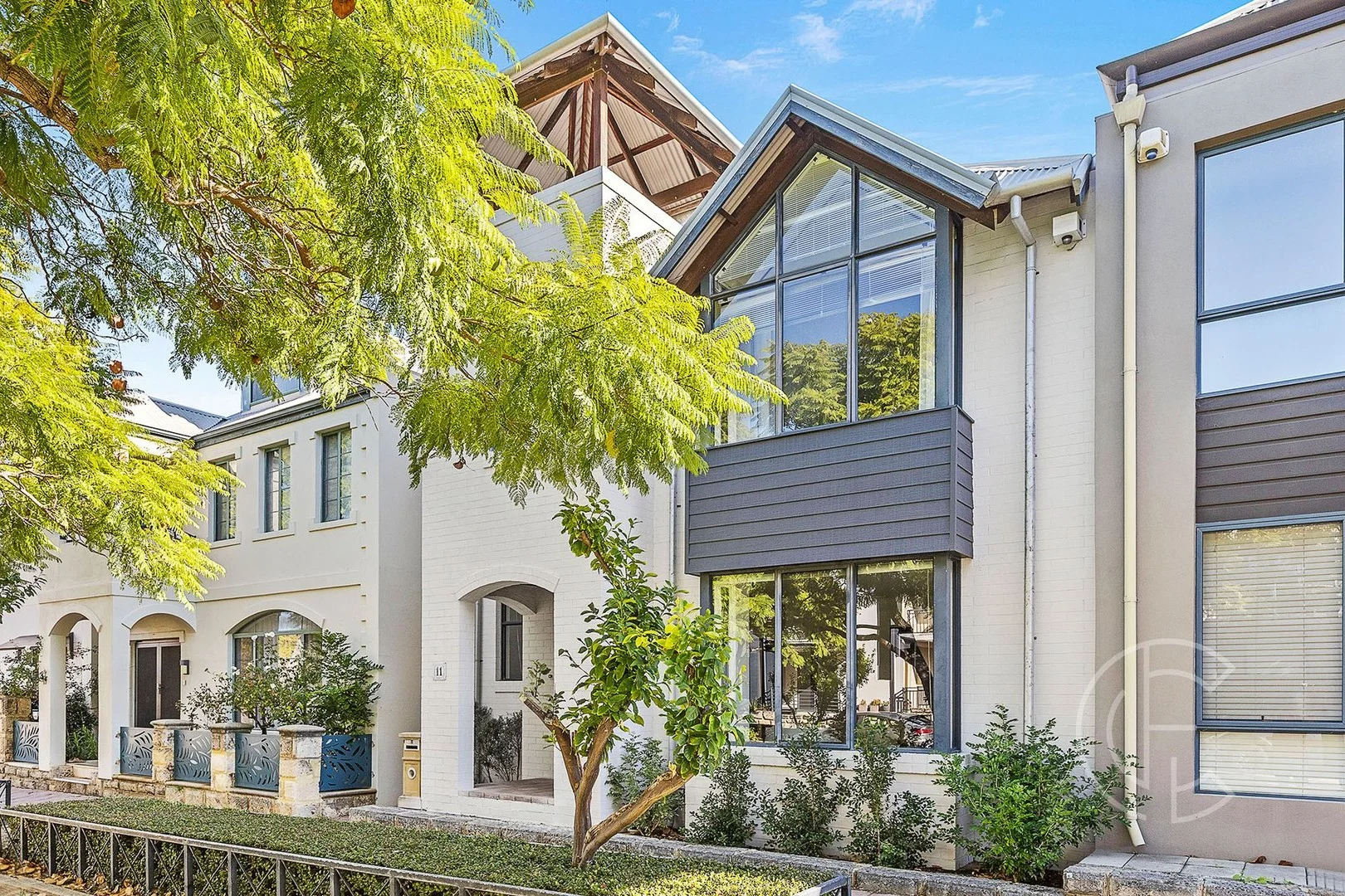 11 Old Jacaranda Way (1/39)