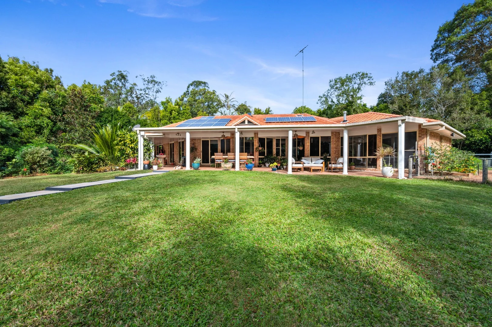 11 Ringwood Court (1/30)