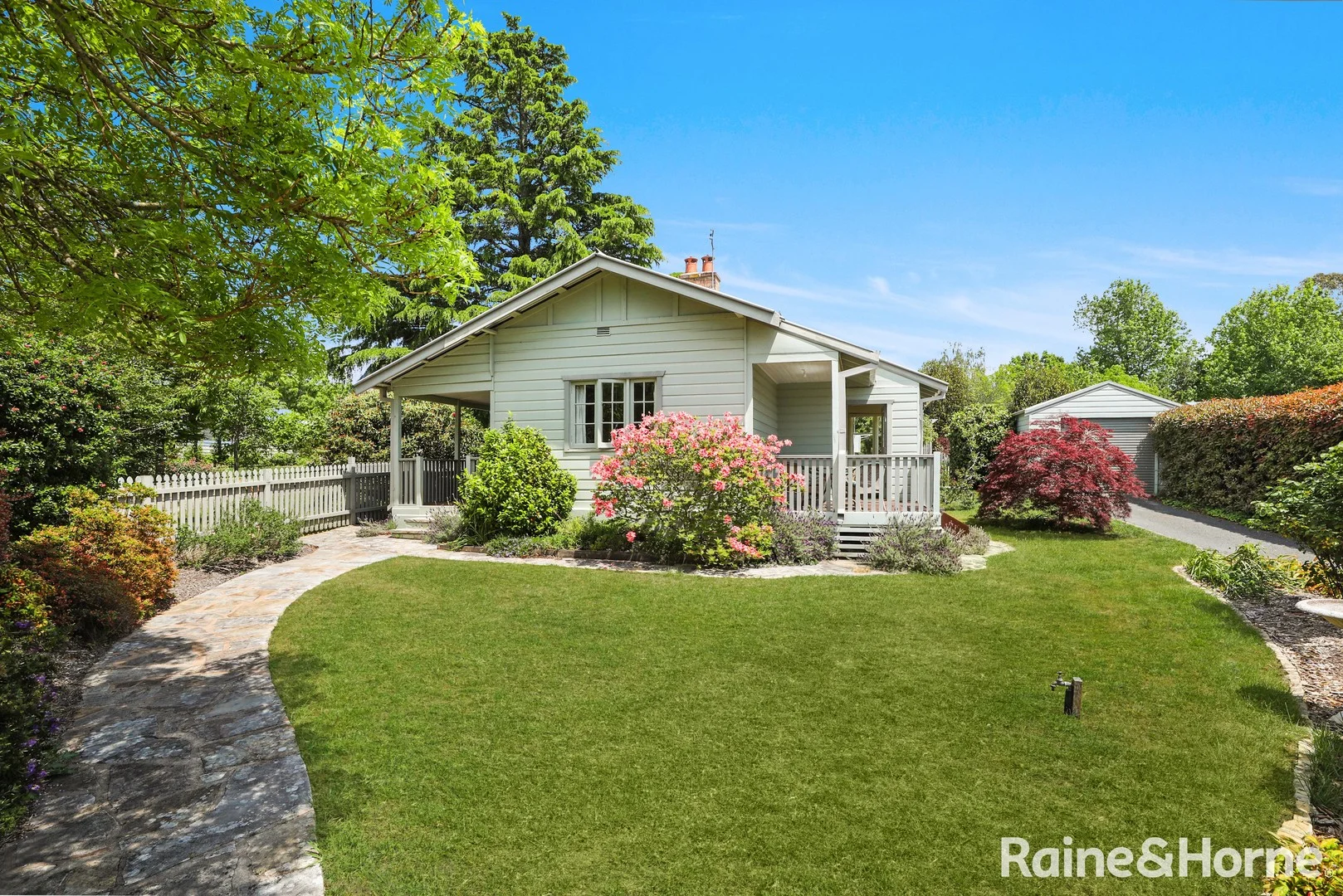 11 Rosenthal Avenue (1/11)
