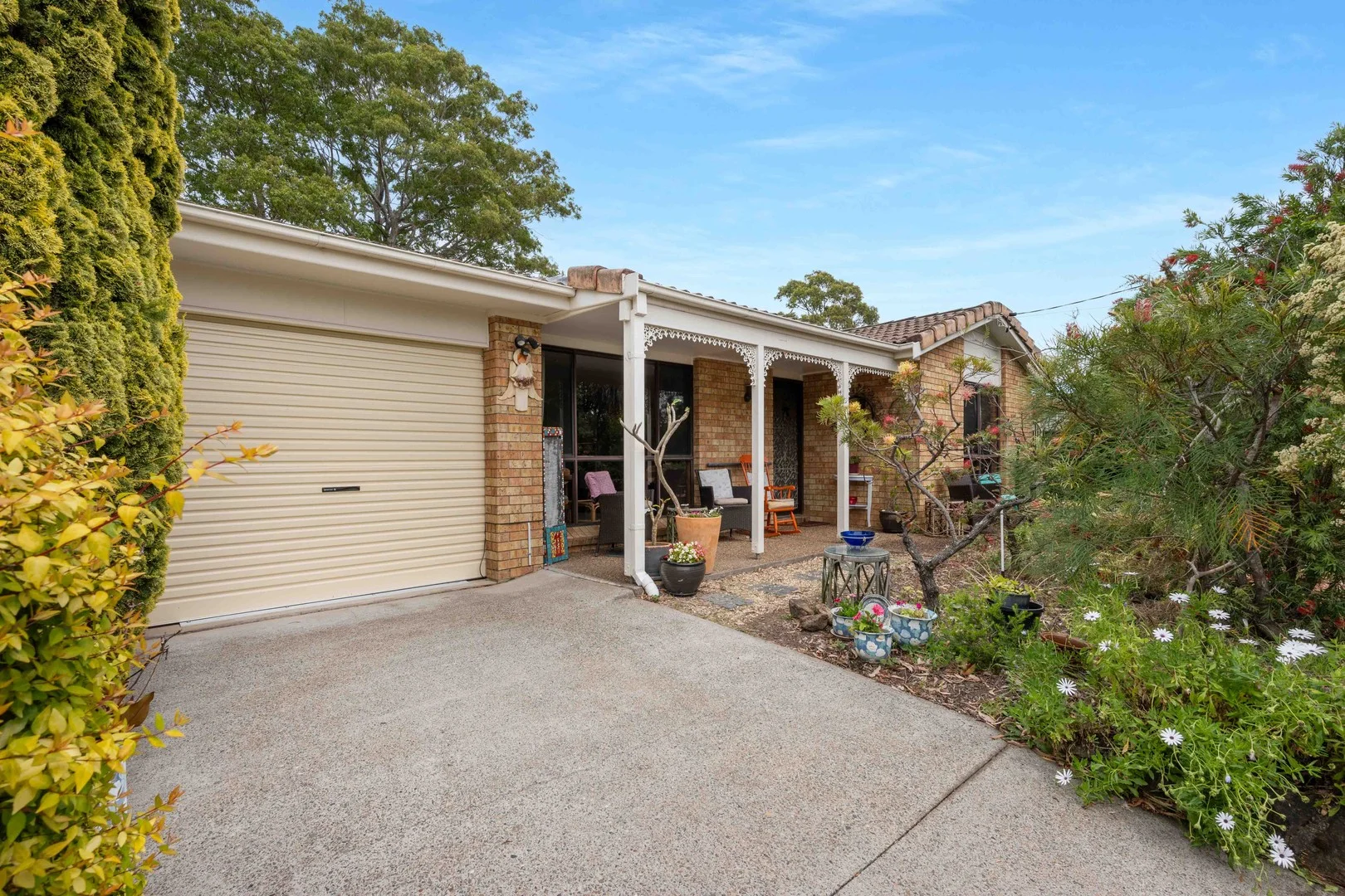 11 The Park Drive (1/1)