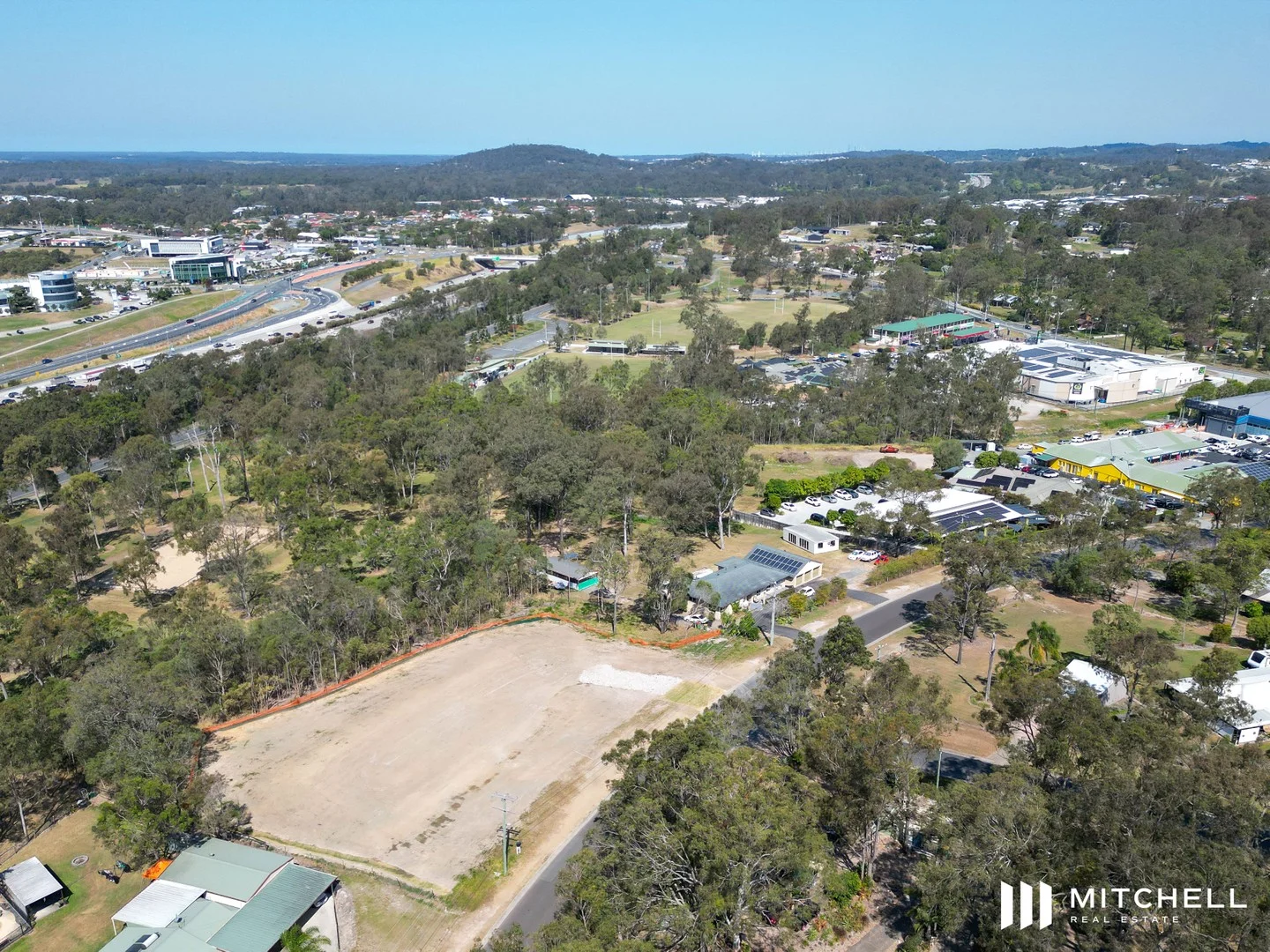 11 Vaughan Drive (1/13)
