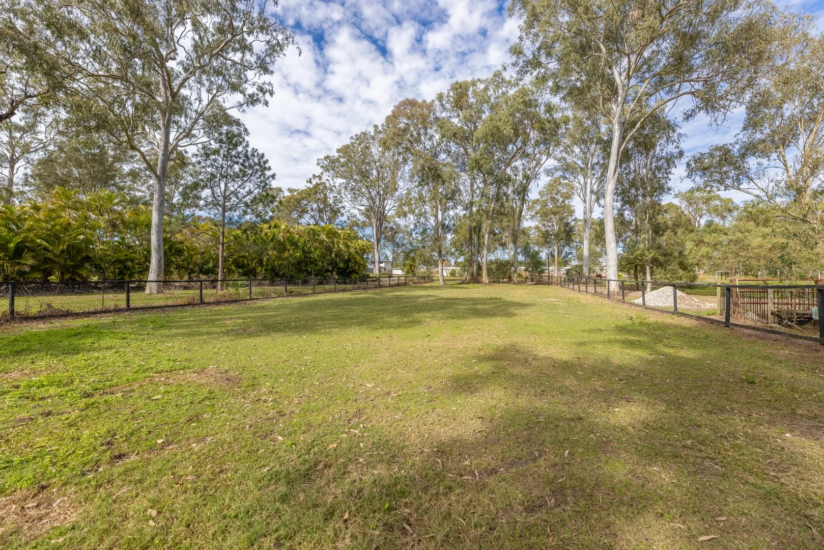 110 Maitland Road (1/17)