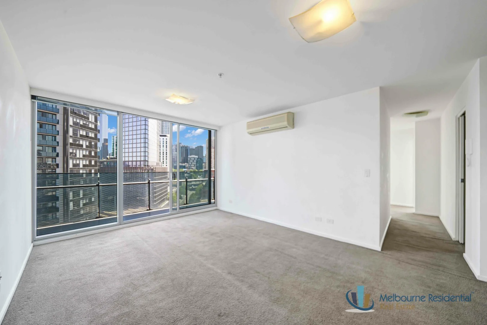 1100/241 City Rd (1/9)