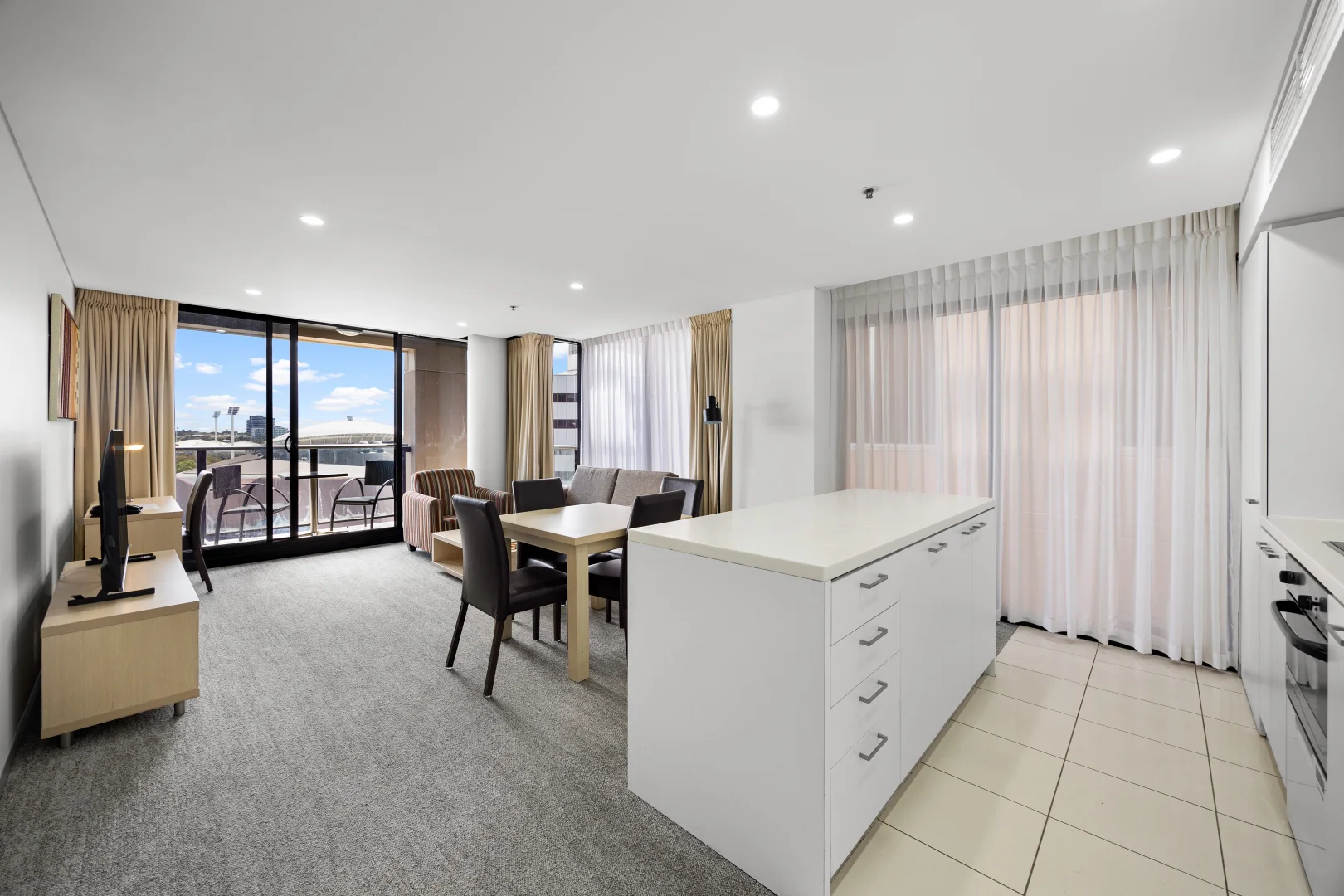 1106/104 North Terrace (1/32)