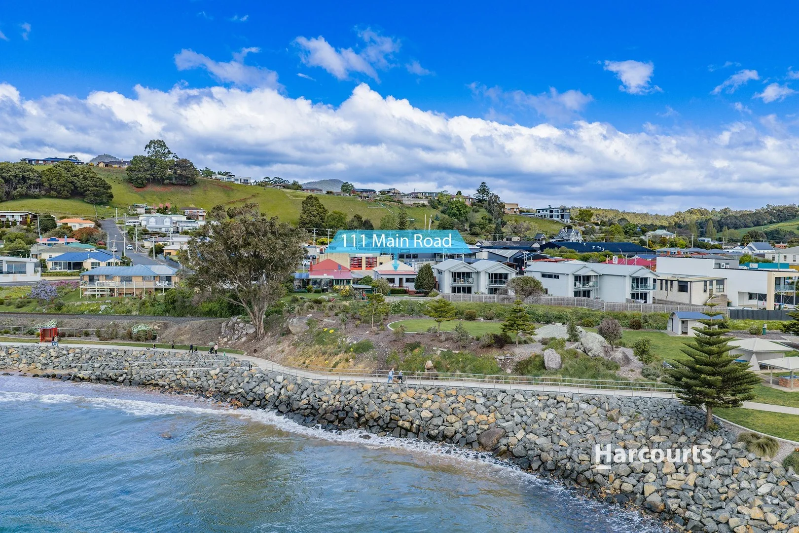 111 Main Road (1/36)