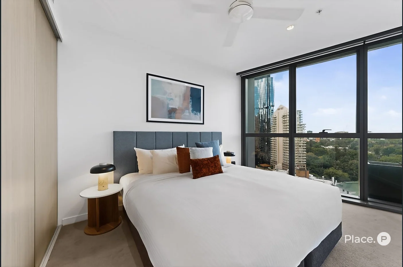 1113/8 Margaret Street - Image 4
