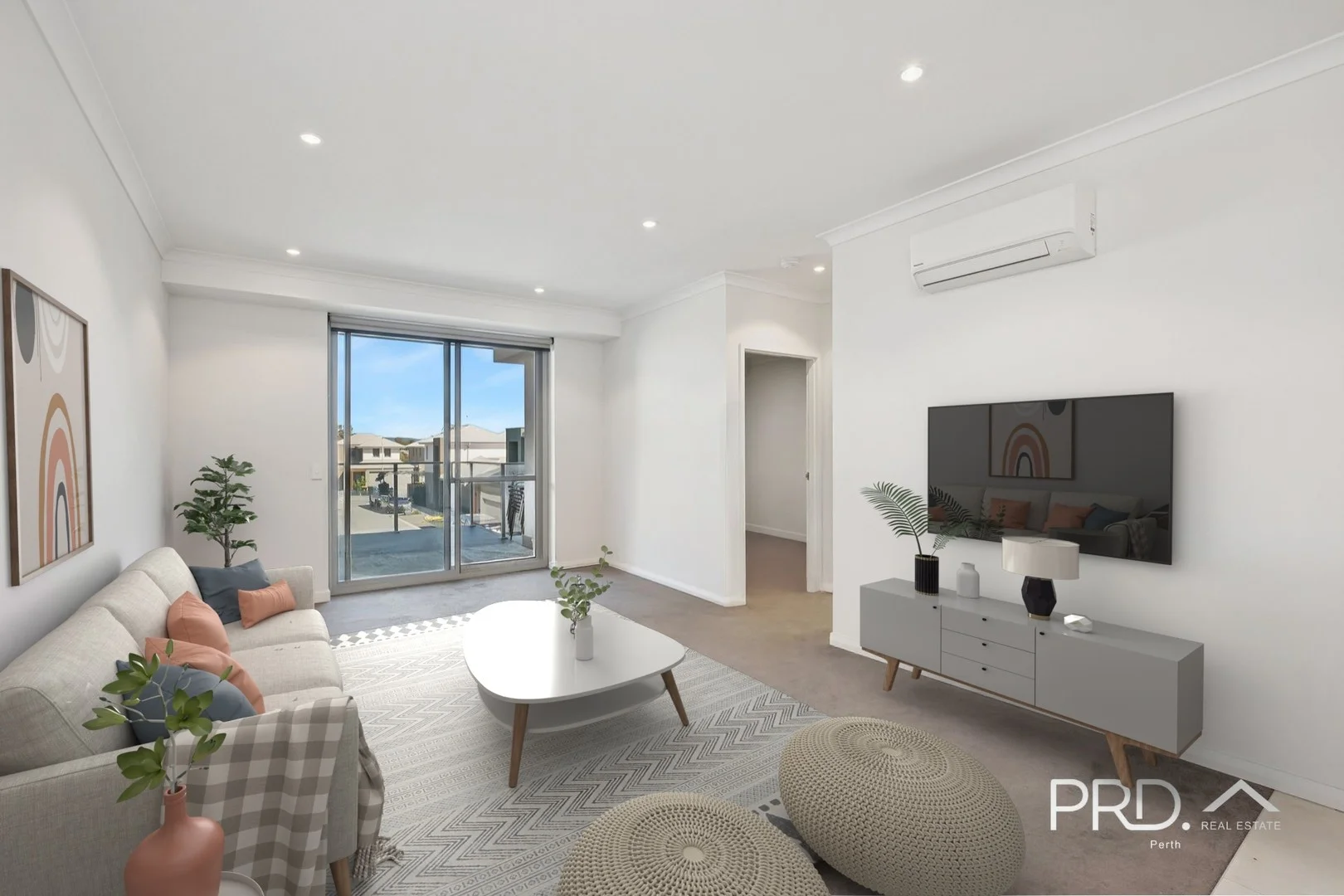 112/79 Gerard Street (1/18)