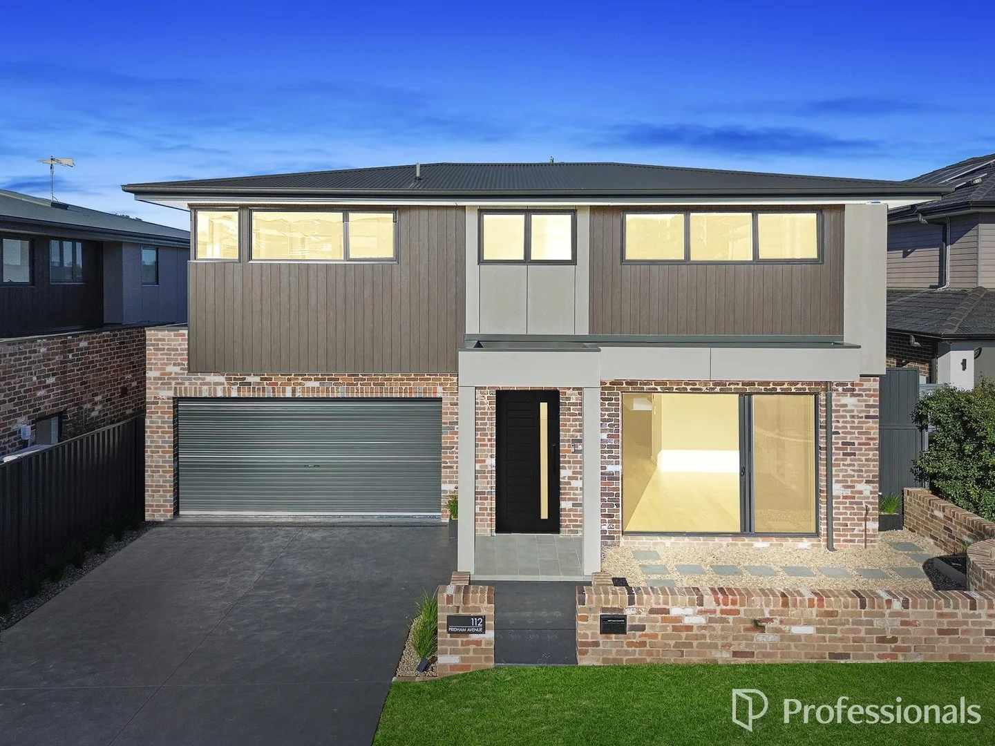 112 Pridham Avenue