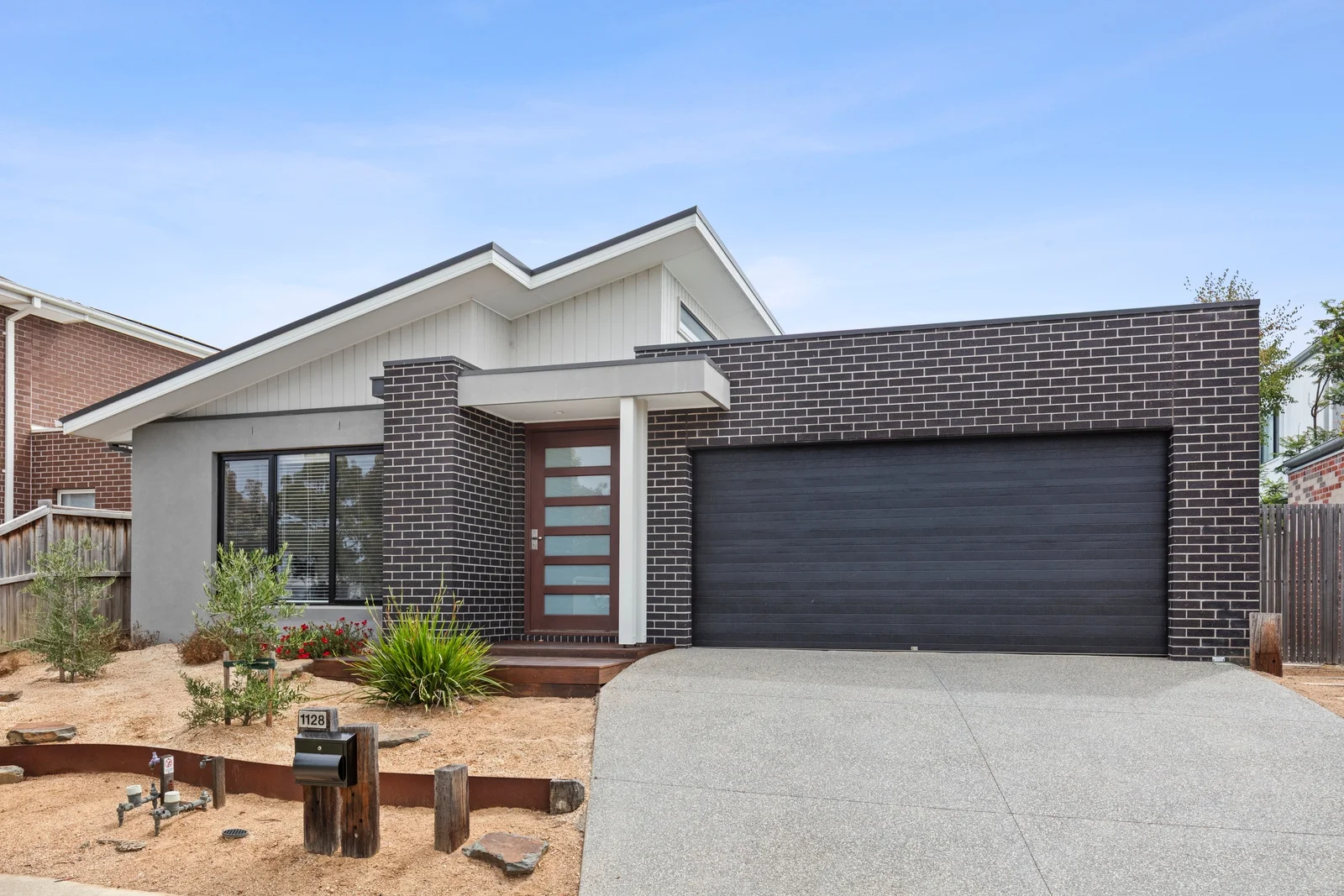 1128 Horseshoe Bend Road (1/17)