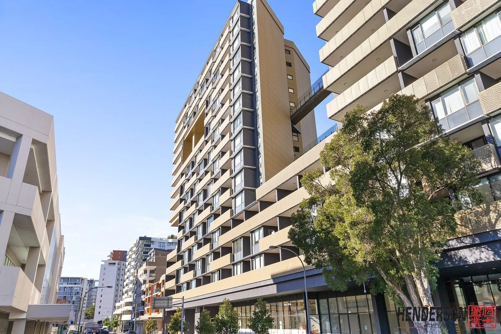 113/21 Treacy Street (1/14)