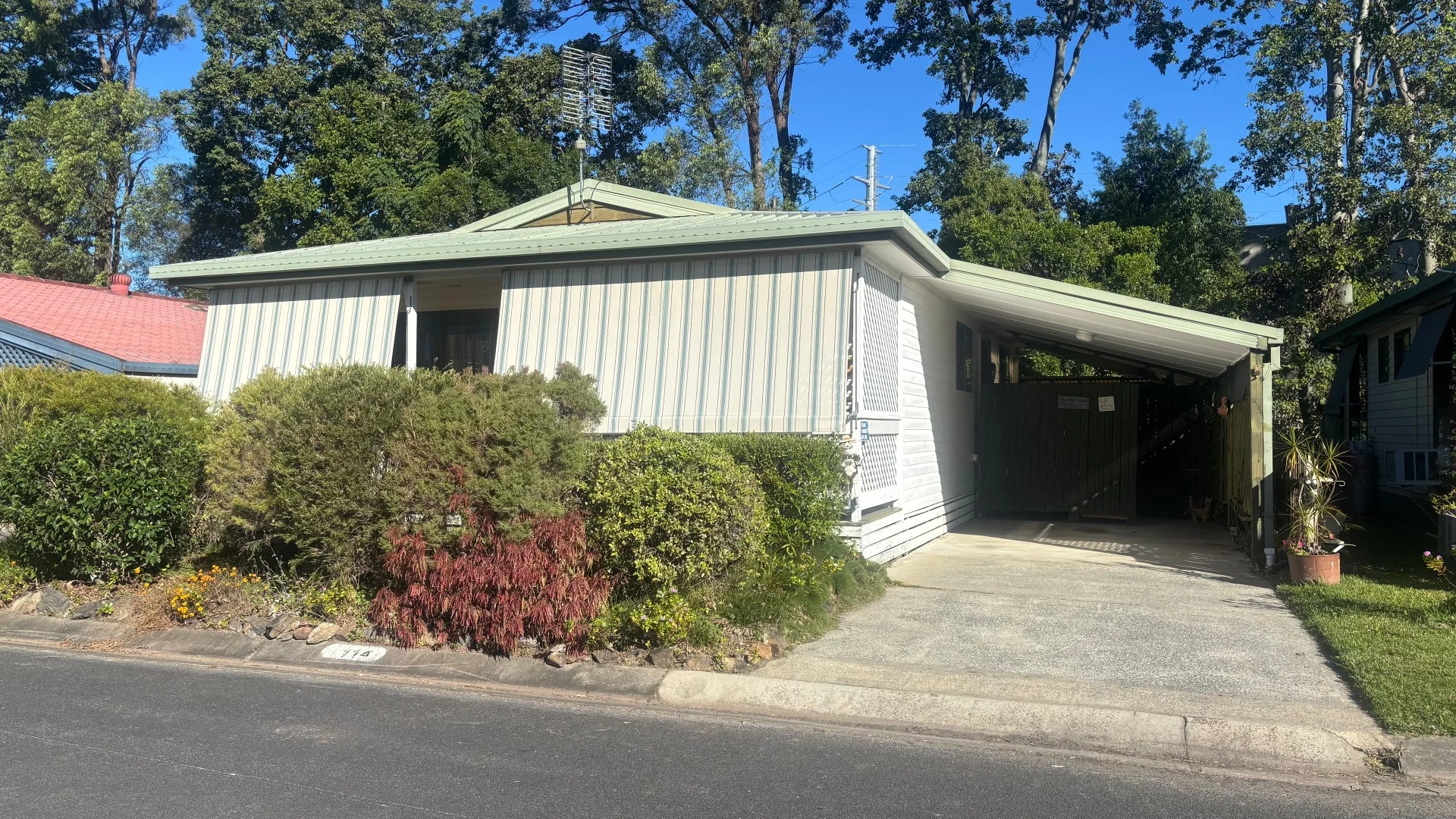 114/325 Reedy Creek Road (1/18)