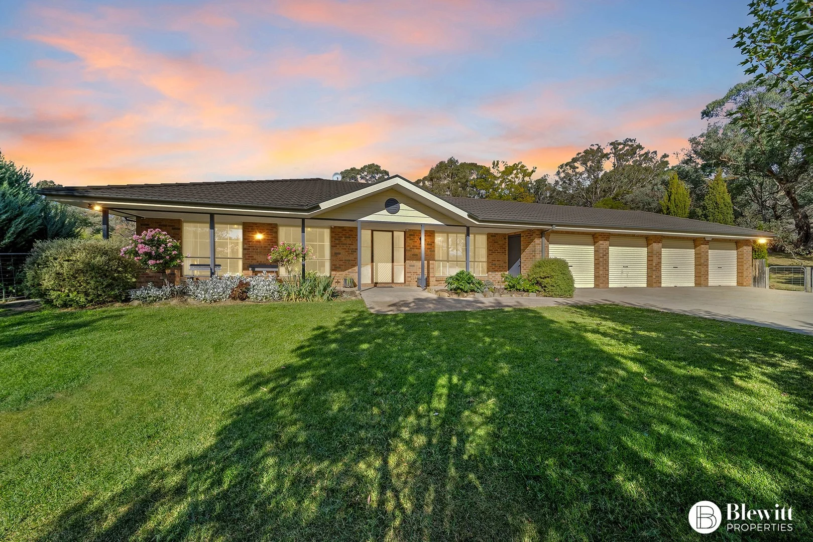 114 Royalla Drive (1/36)
