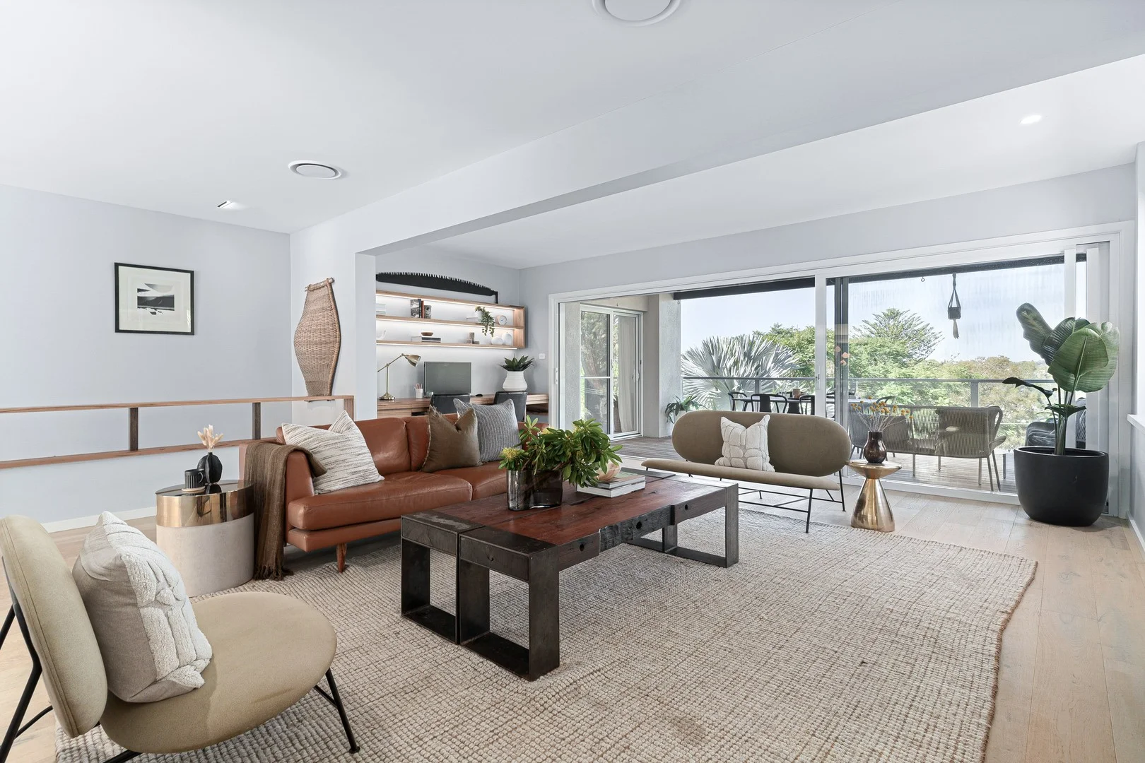 116 Irrubel Road (1/23)