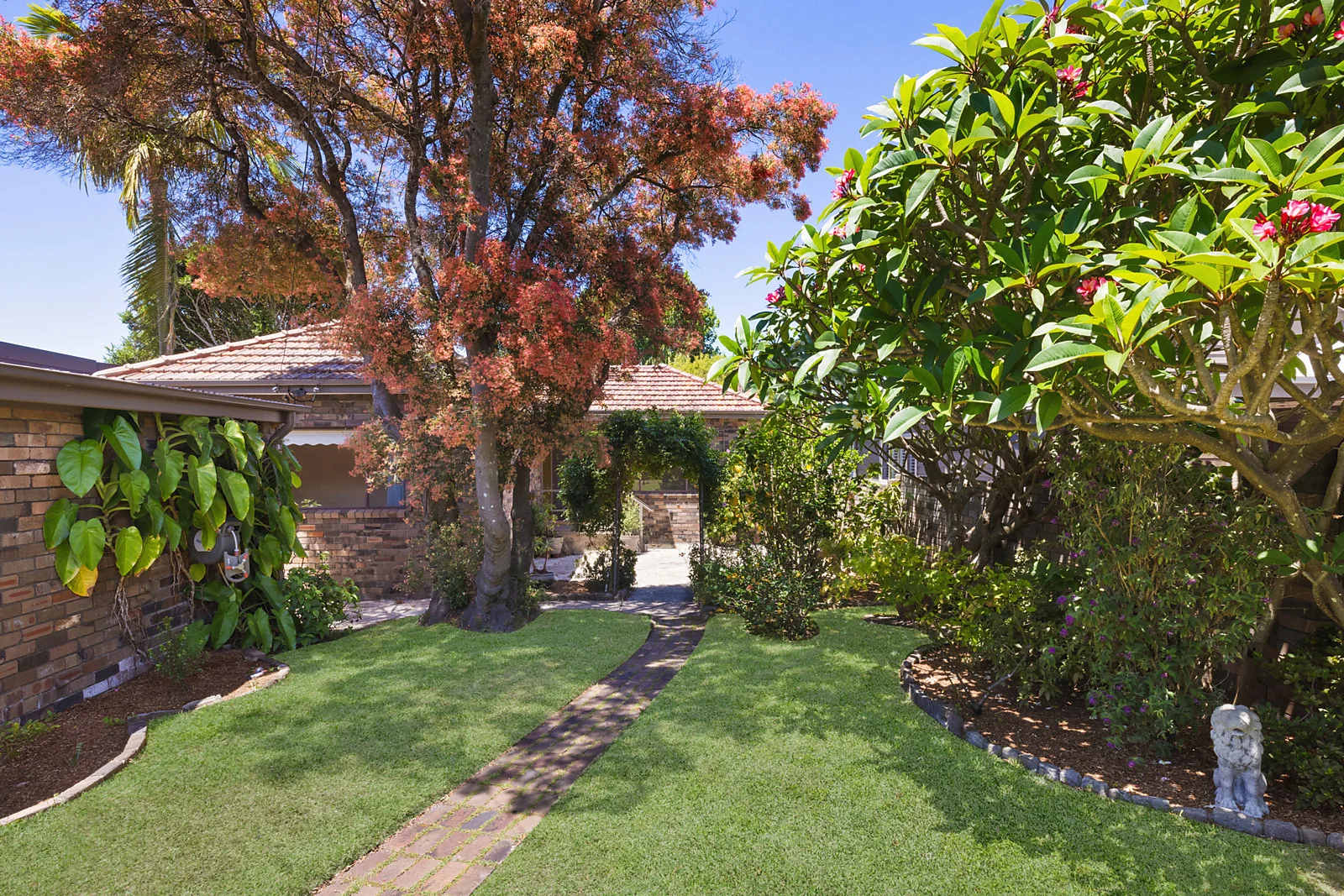 117 Pitt Road (1/10)