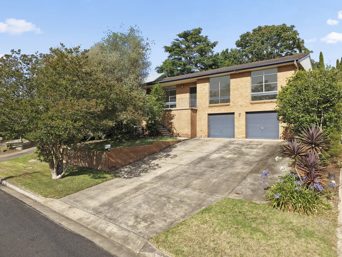 119 East Street (1/19)