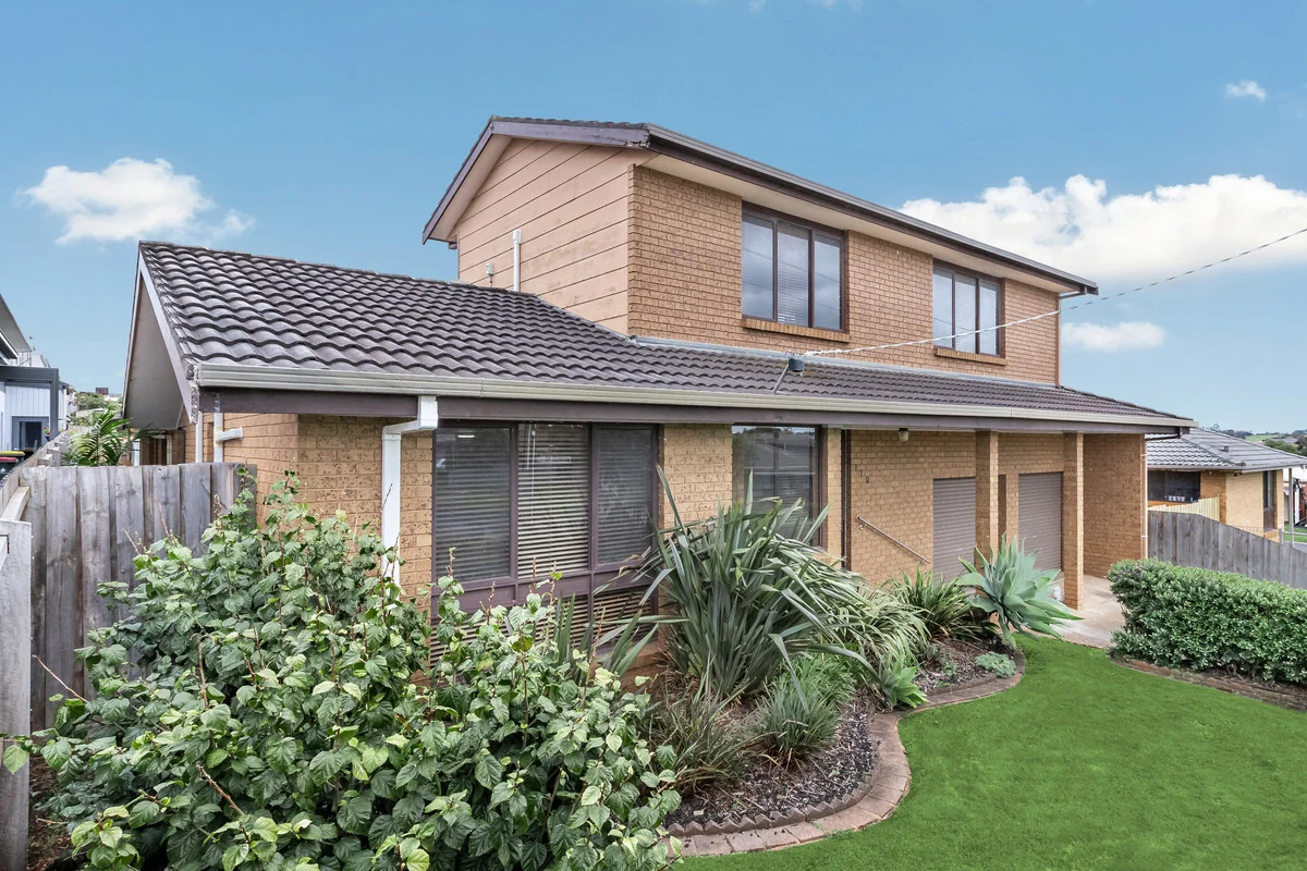 119 Morriss Road (1/22)