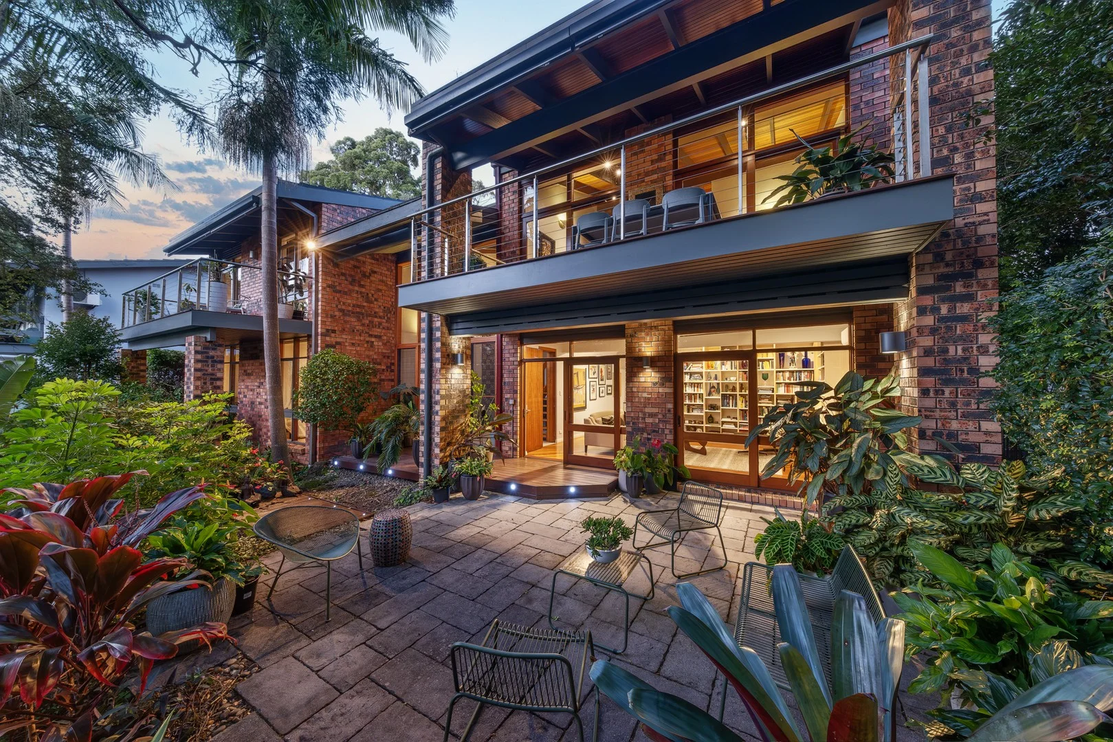 119 St Johns Avenue (1/18)