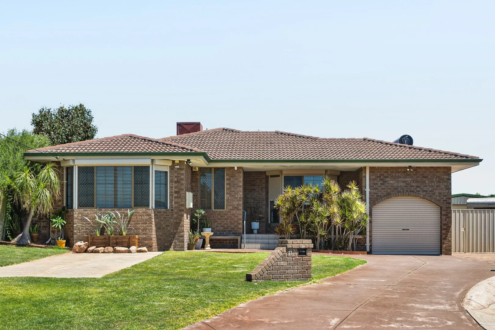 11A Sparrow Way