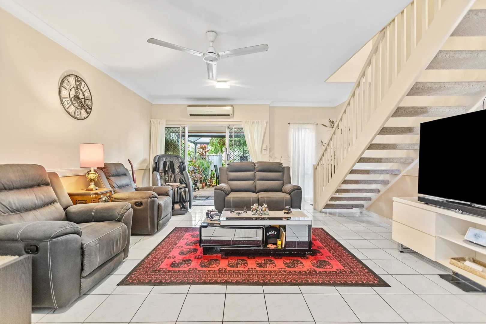 12/14 Grantala Street (1/19)