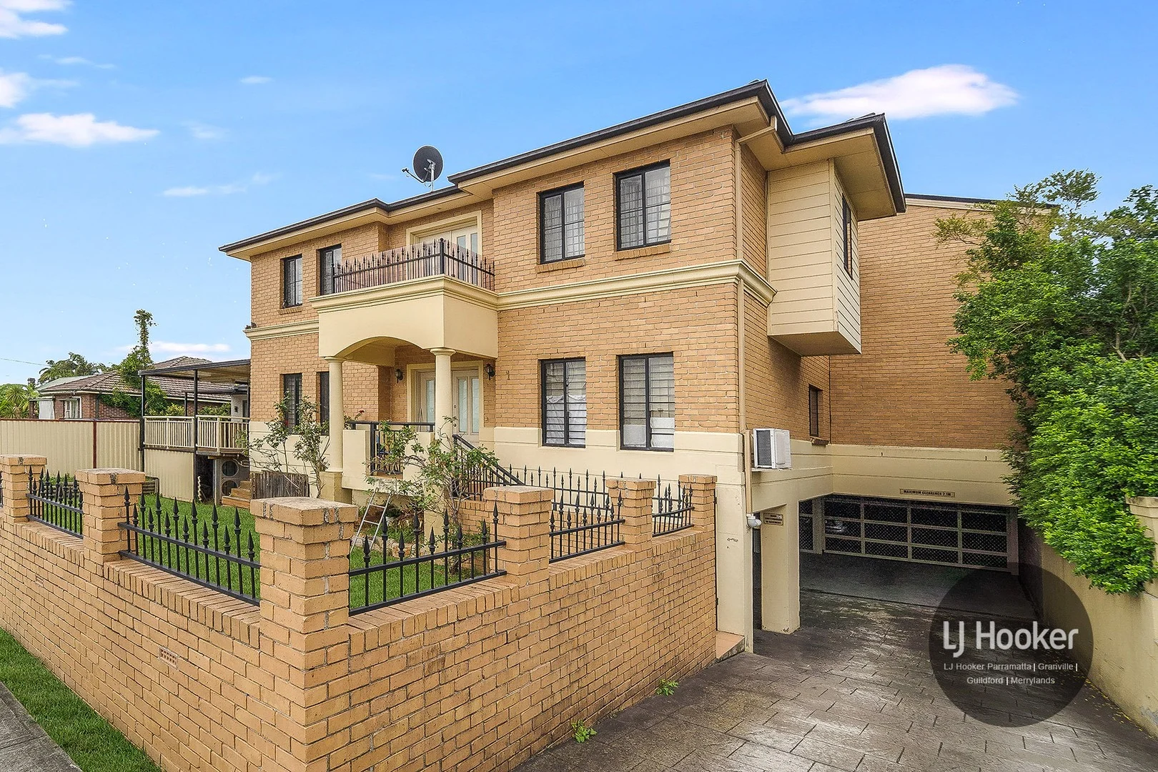12/143-145 Blaxcell Street (1/13)