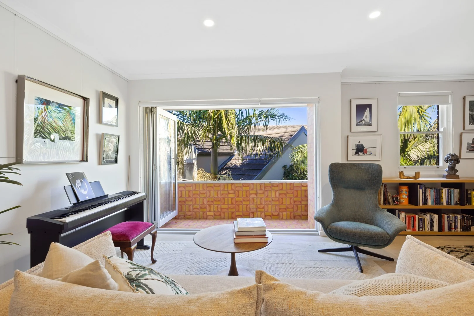12/16 Diamond Bay Road (1/8)