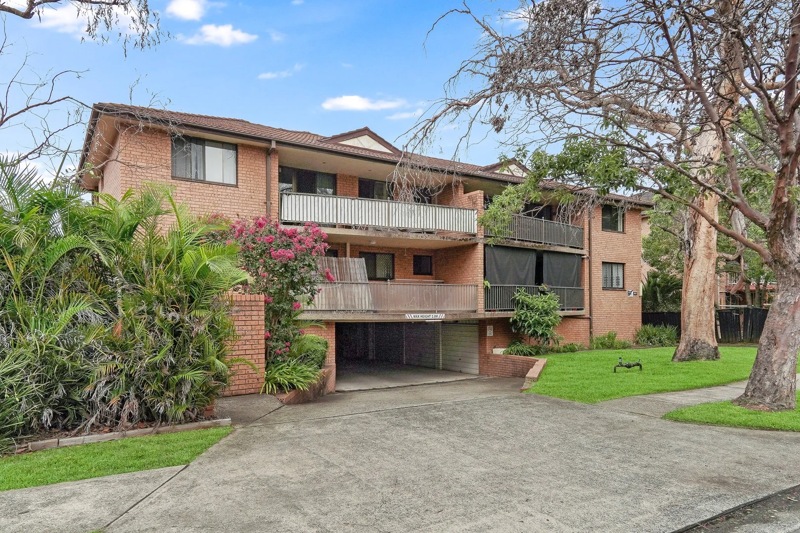 12/18-20 Gordon Street (1/10)