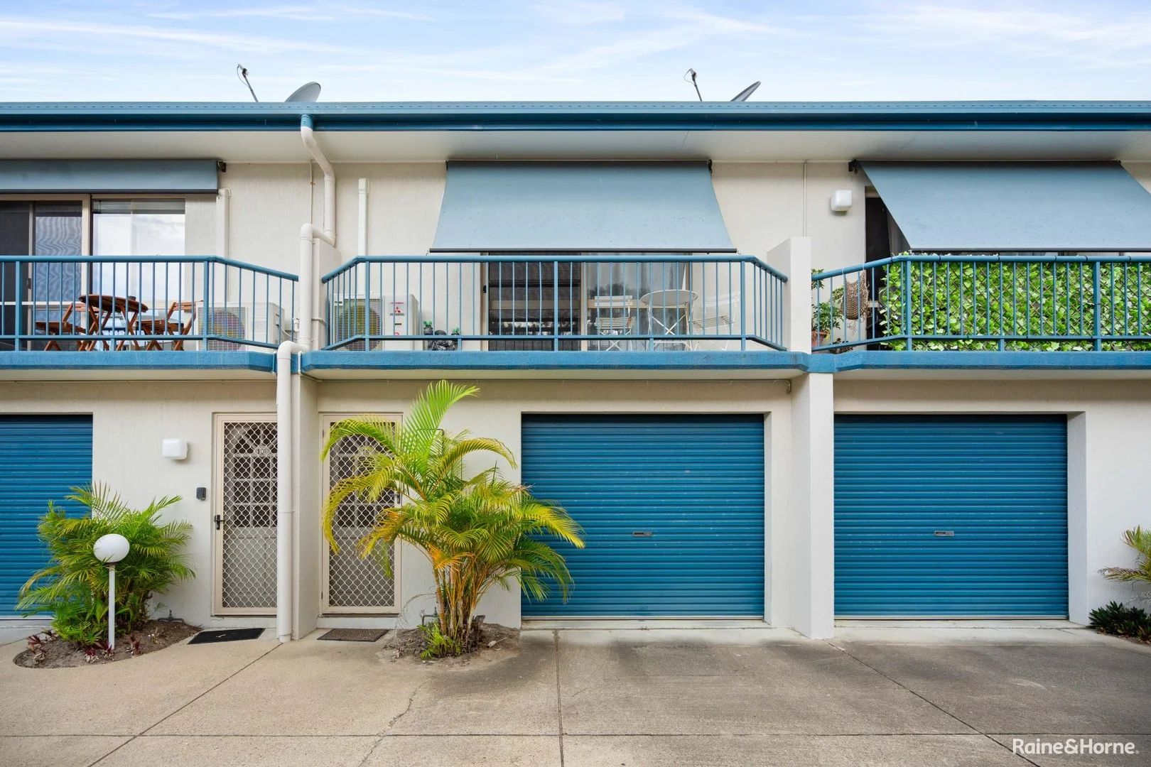 12/4 Pilot Street (1/14)