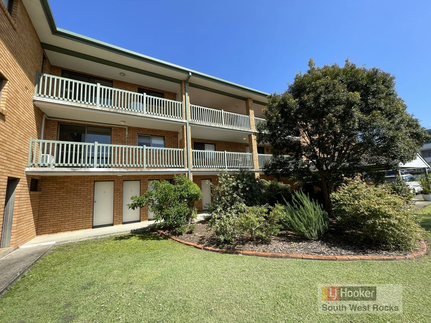 12/5 Landsborough Street (1/13)