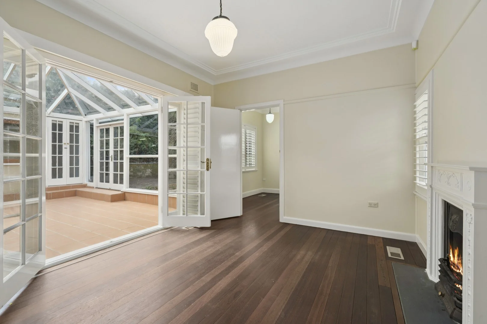 12 Abbey St (1/32)
