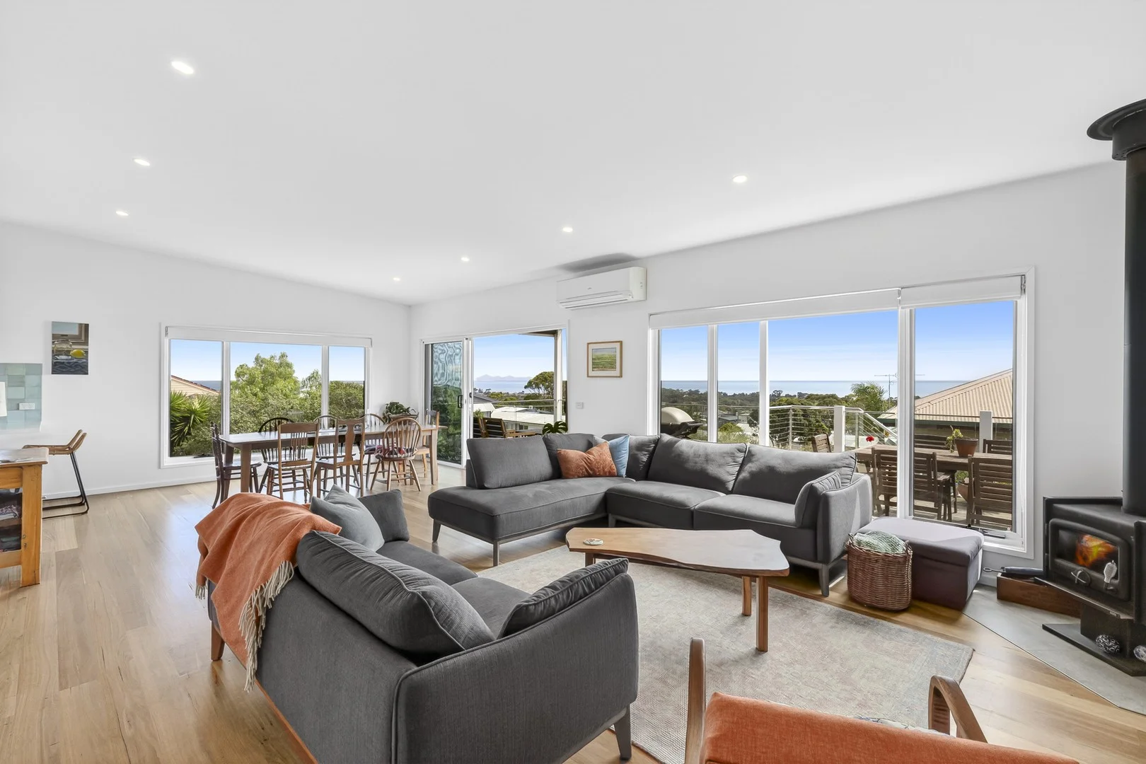 12 Alison Street - Image 2