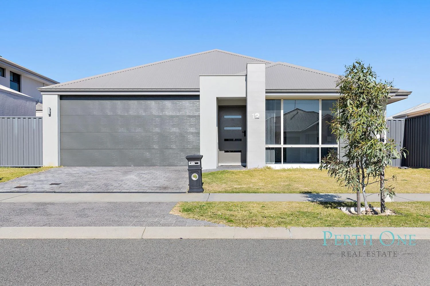 12 Antilla Way (1/36)