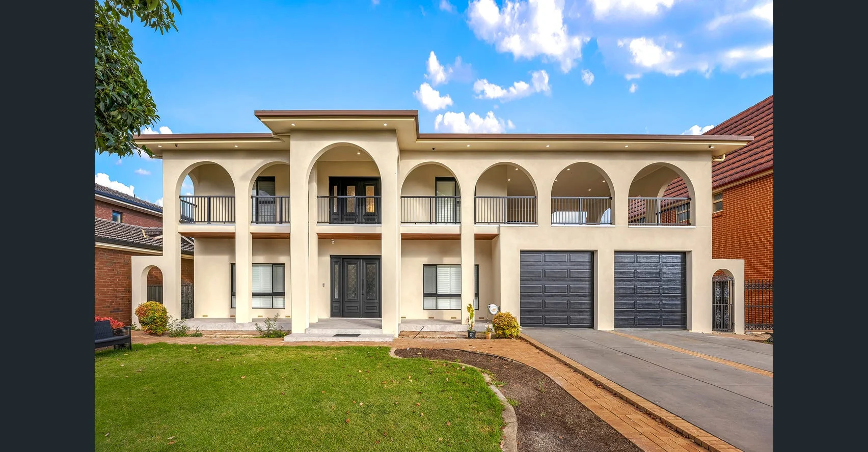 12 Ayton Avenue (1/1)
