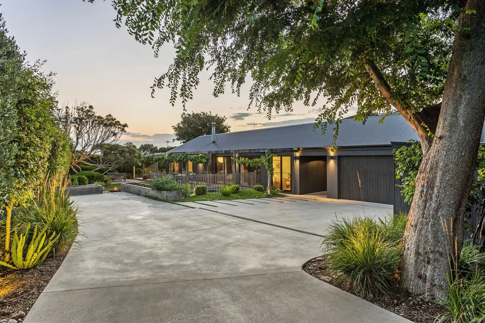 12 Birdrock Avenue (1/22)