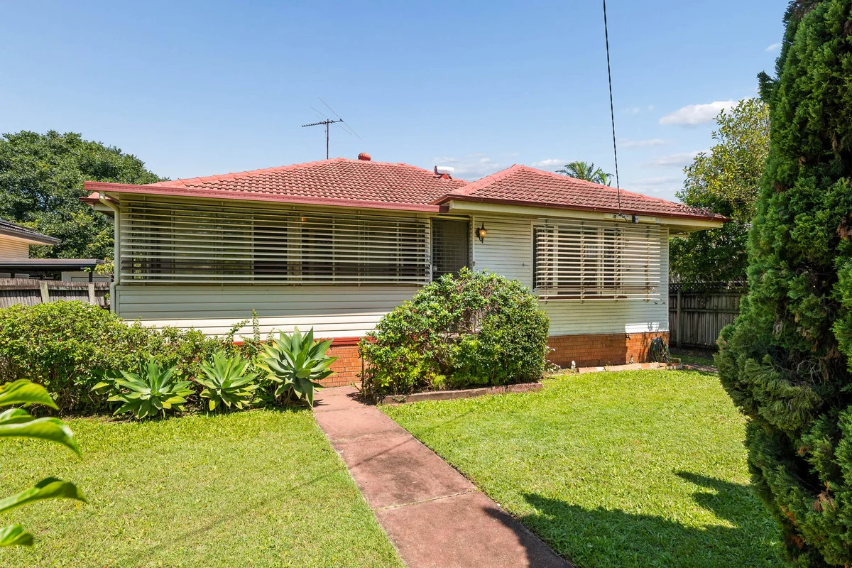 12 Borrows Street (1/21)