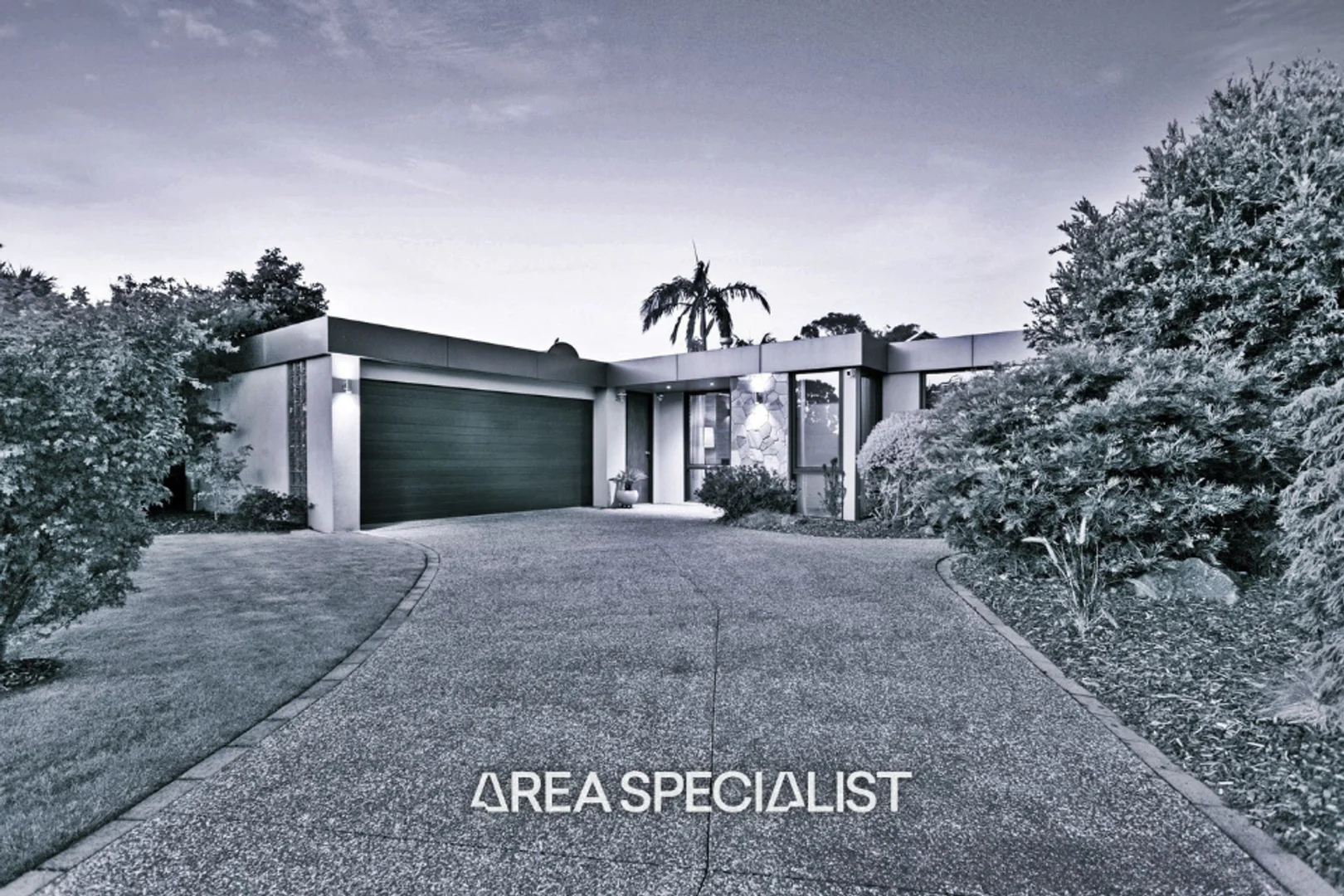 12 Burgess Drive (1/17)