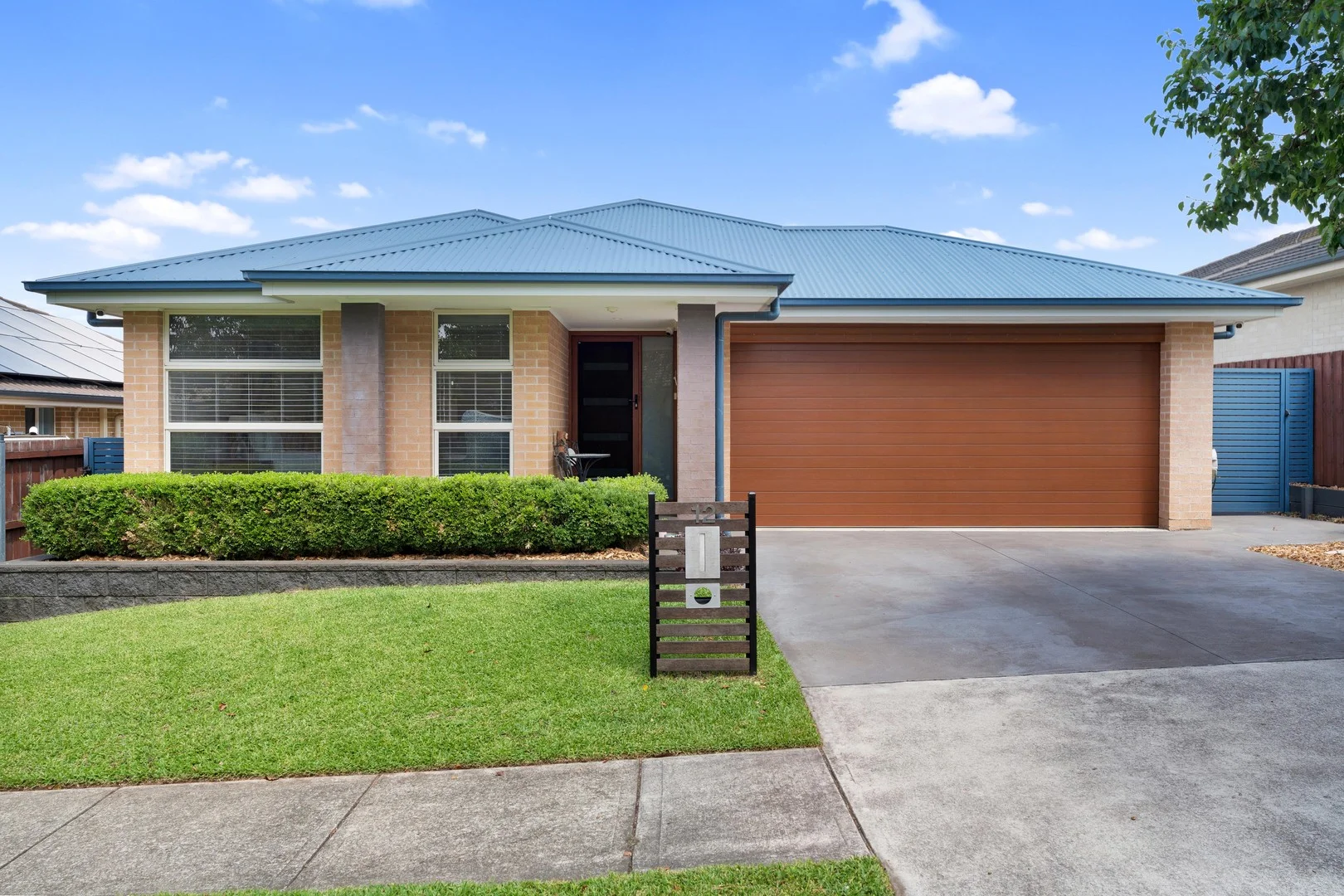 12 Cape Street (1/13)