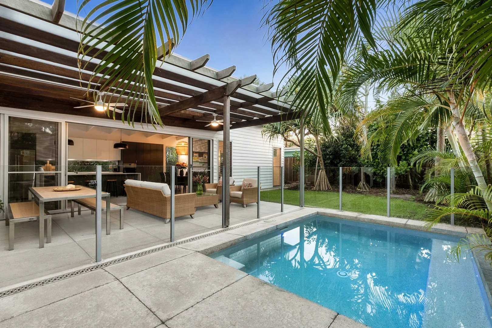 12 Elanda Street (1/21)