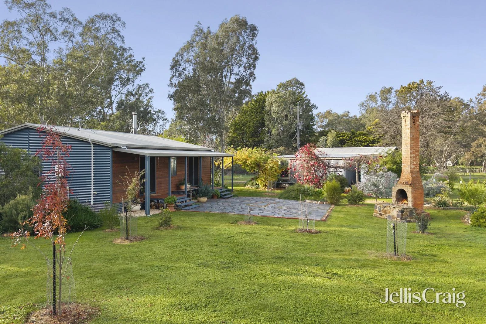 12 Fishermans Road (1/22)
