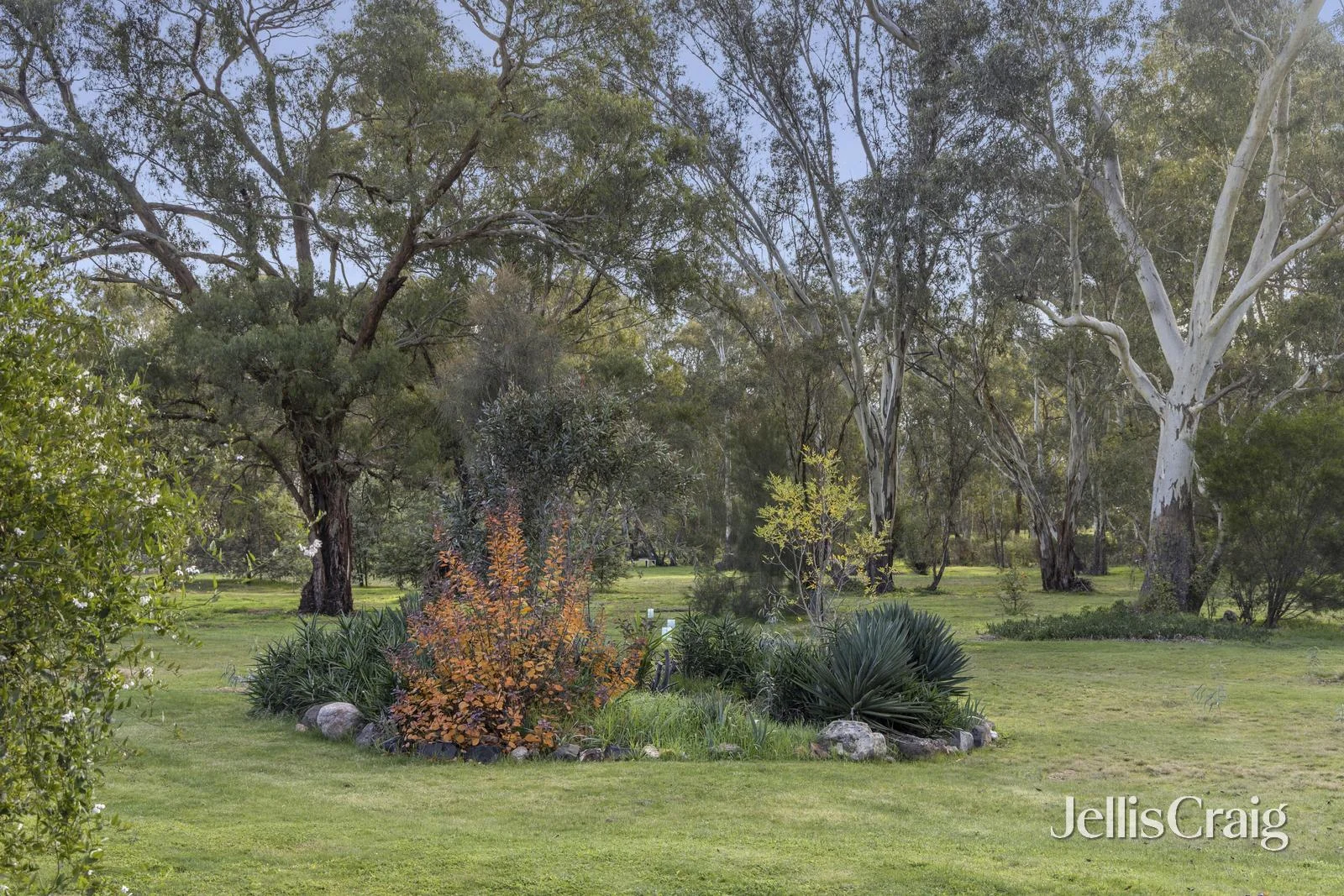 12 Fishermans Road - Image 2