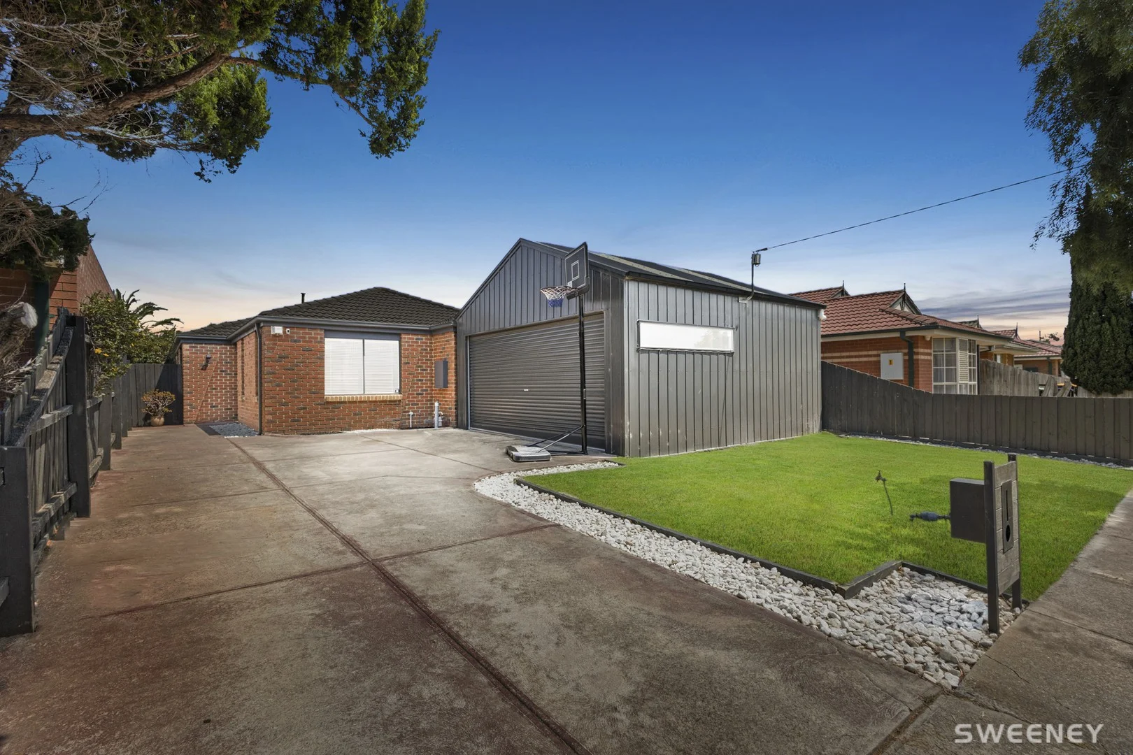 12 Gibson Court (1/1)