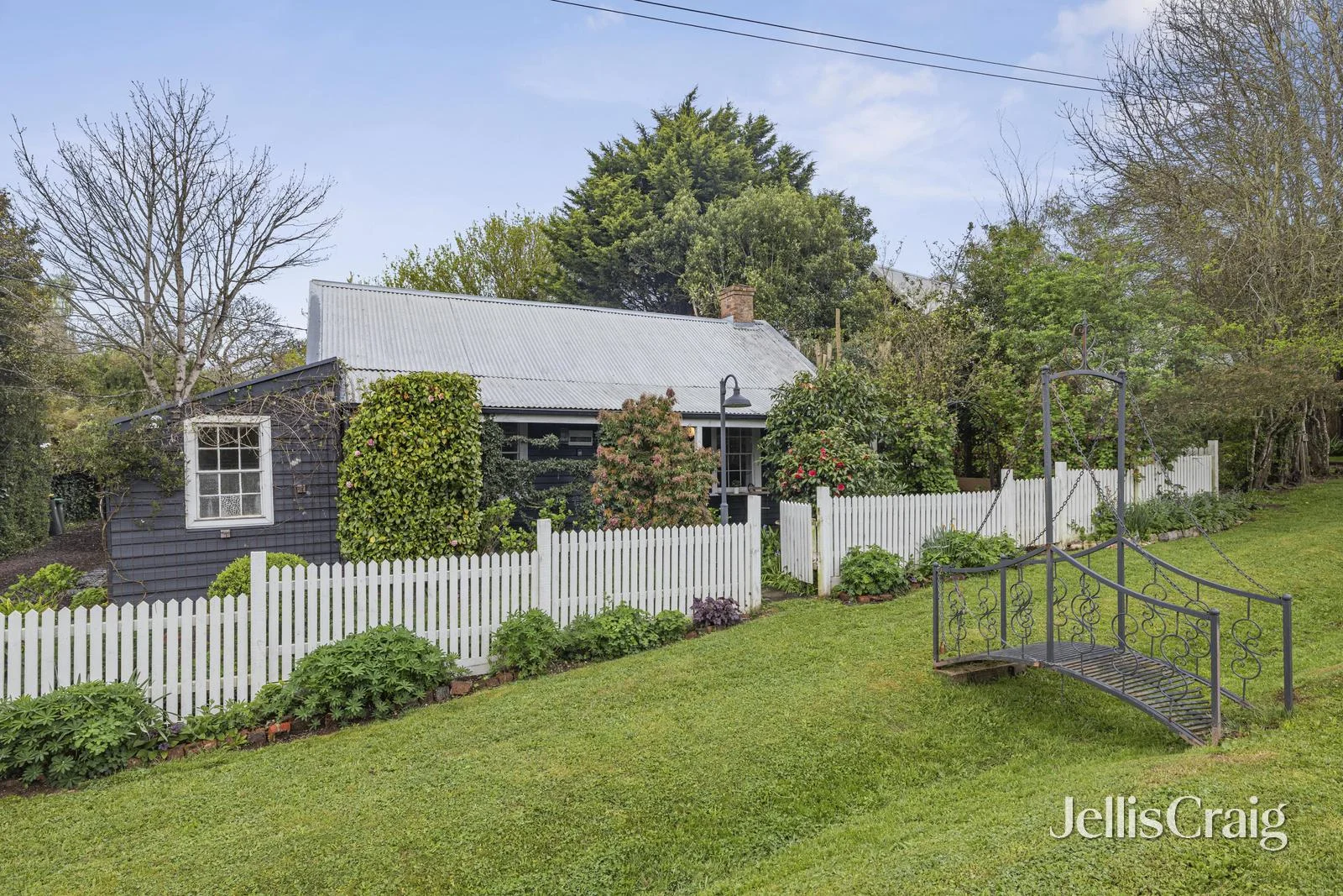 12 Grenville Street (1/3)