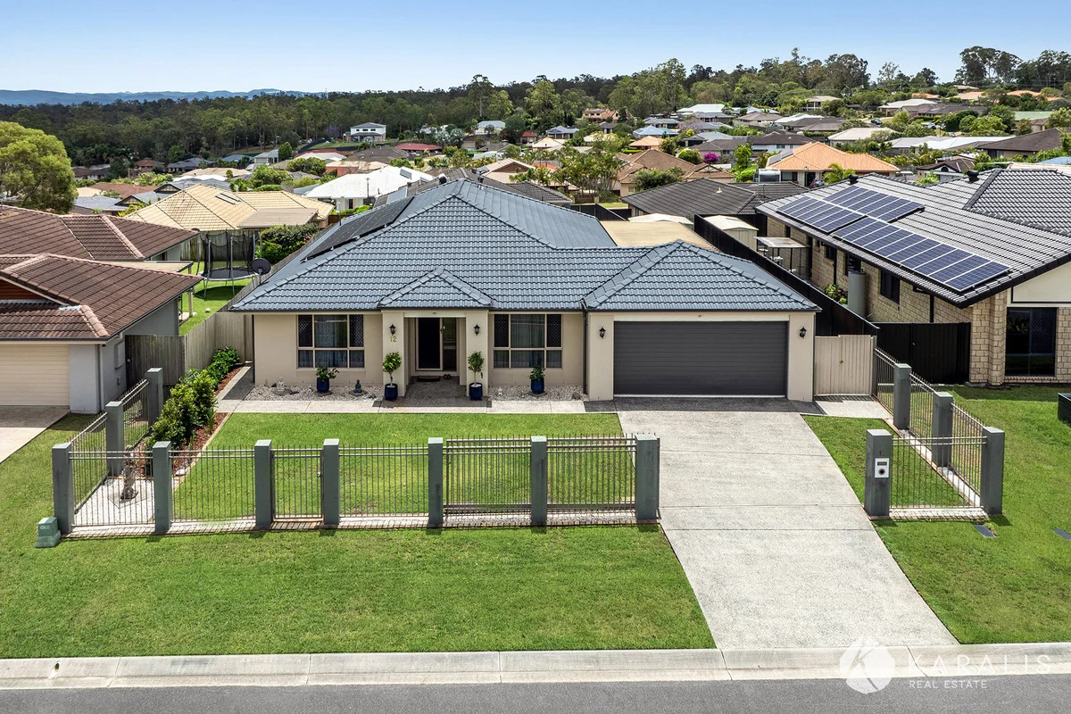 12 Hillview Street (1/25)